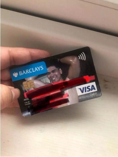 點了個外賣,竟然裝在套套里 太無語了